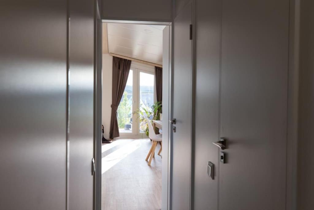 Gemuetliches, Voll Ausgestattes Tiny House Apartment Vilseck ภายนอก รูปภาพ